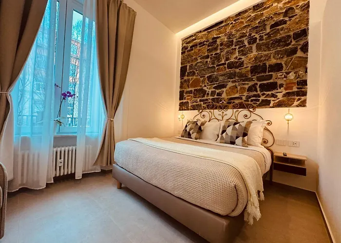 Lina Suites & Rooms